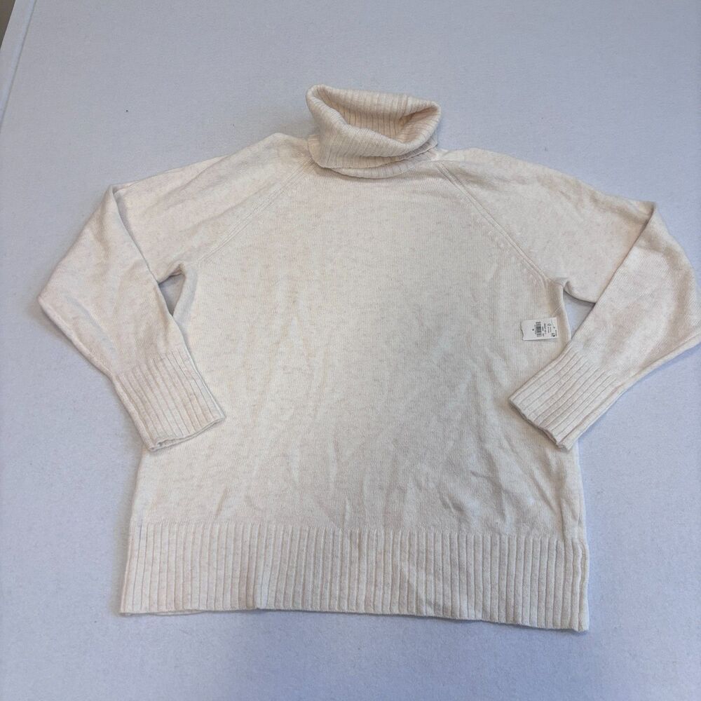 Old Navy So Soft Turtleneck Sweater Women's M Ivory Cream Cozy Warm Long Sleeve